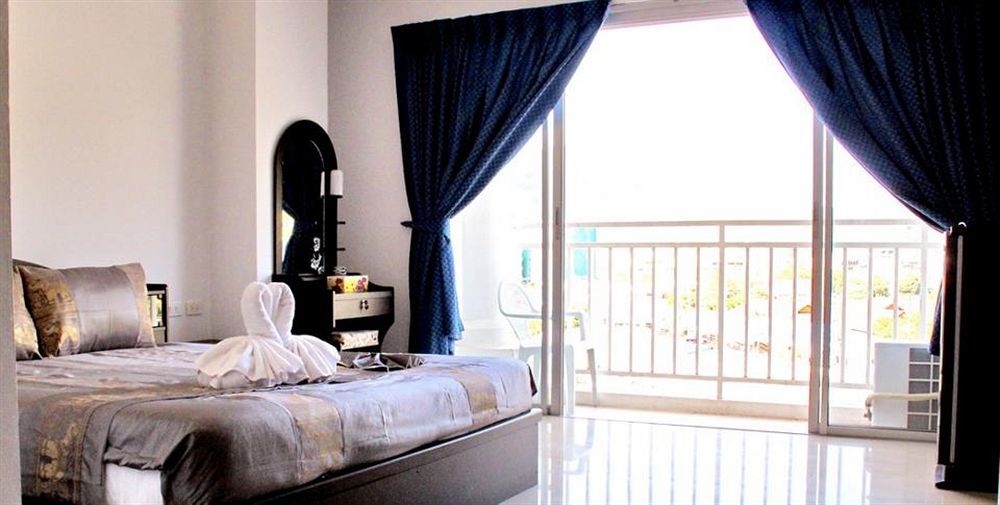 Patong Happy Fish Guesthouse מראה חיצוני תמונה